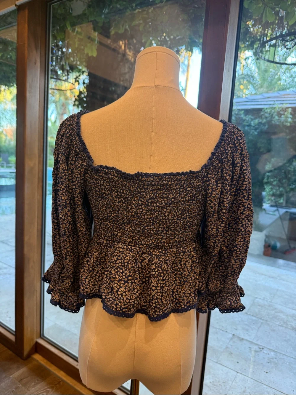Free People Navy Black Floral Smocked Puff-Sleeve Crop Top